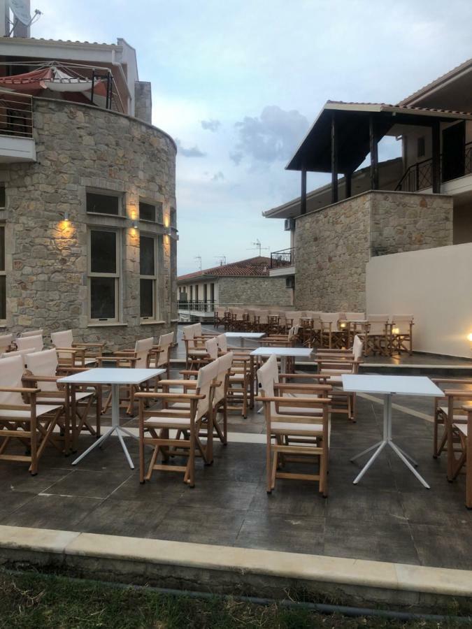 Sunset Inn Kriopigi Exterior photo